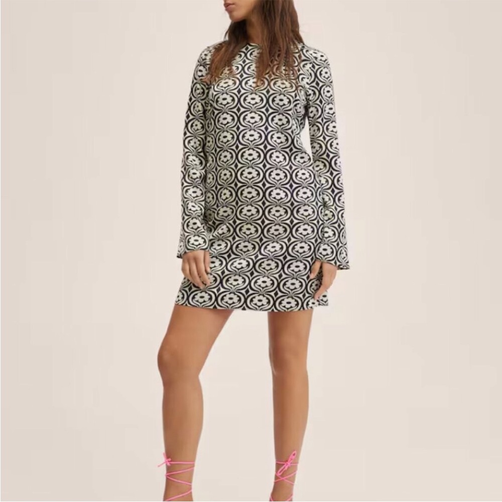 Mango Black and White Bell Sleeve Sheath Dress w/ side zip